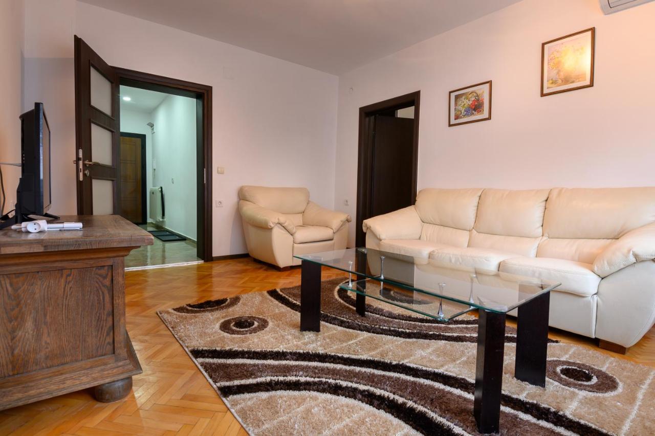 Апартамент За Гости Римски Терми Kyustendil Extérieur photo